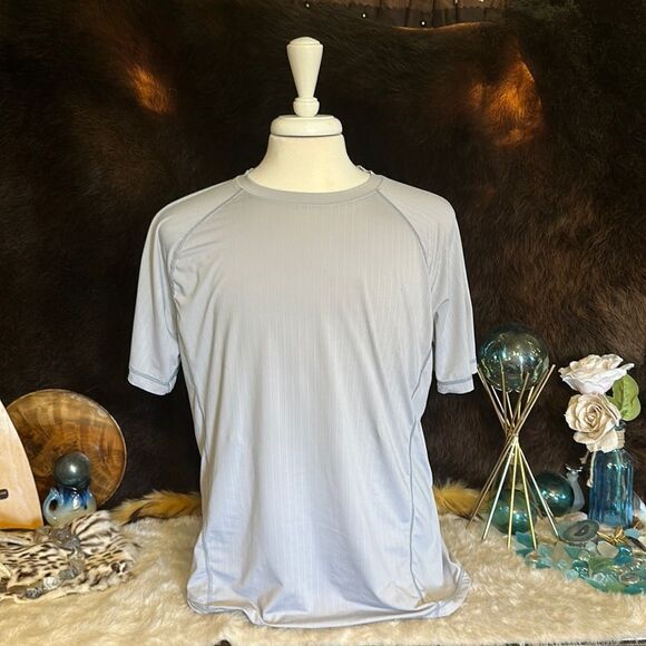 Lululemon shirt L (4444) - Picture 1 of 4